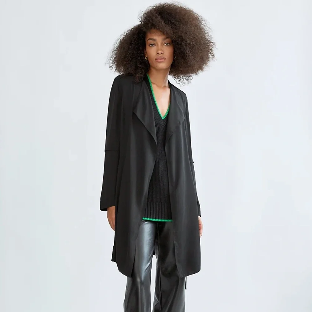 BLUE aritizia Babaton Flowy trench, extra small. Excellent comdition. - Picture 1 of 7